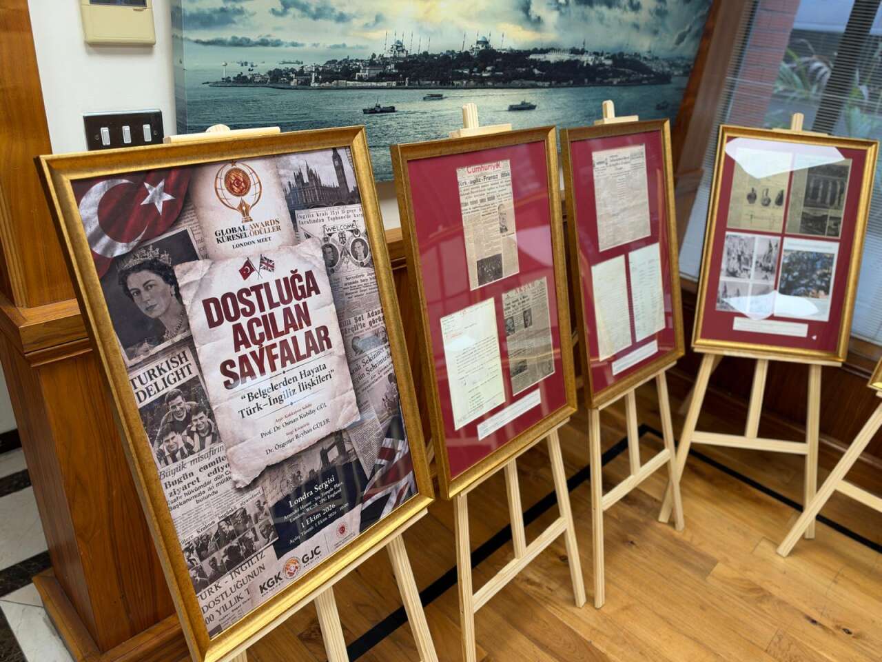 KGK Sergisi Yunus Emre Londra Merkezinde Açıldı 11